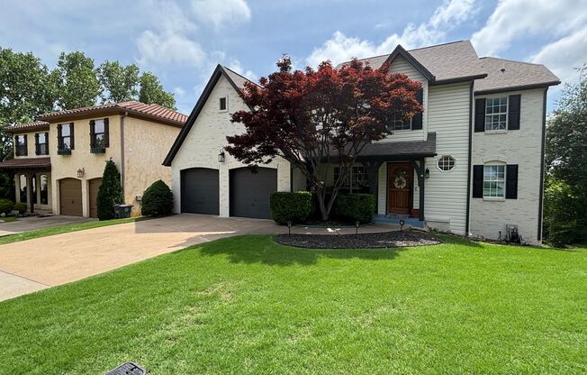 Luxury Home with incredible views in Minshal Park.