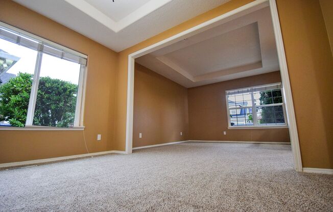 4 beds, 2.5 baths, $3,295