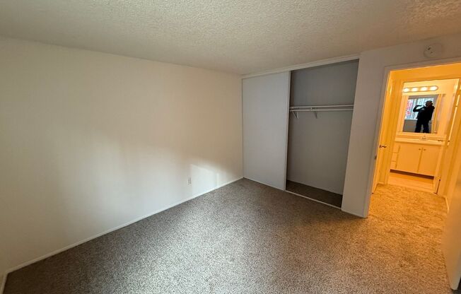 2 beds, 1 bath, 825 sqft, $1,245, Unit 479