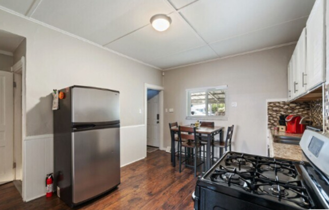 Newly Renovated 2 Bed, 1 Bath Home - Central Air & Heat; In-Unit Laundry - Available 07/01/25!