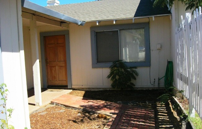 Nice Duplex in Lake California