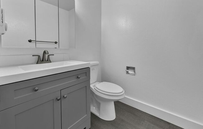 3 beds, 1.5 baths, 1,200 sqft, $1,750, Unit 5454-3
