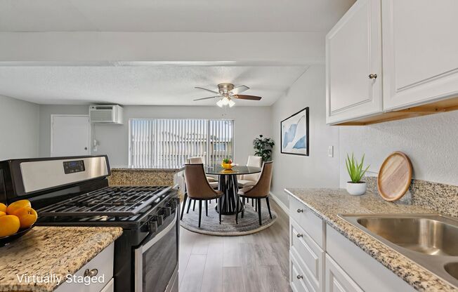2 beds, 1 bath, 806 sqft, $2,495, Unit D11