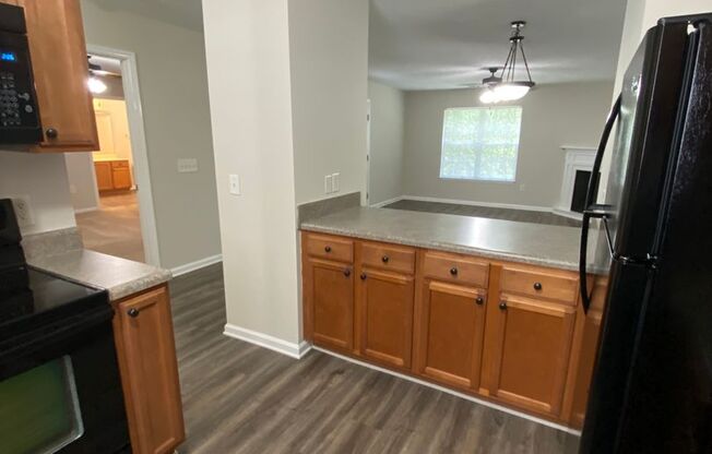 2 beds, 2 baths, 1,131 sqft, $1,425, Unit 2780-1