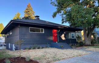 West Seattle large Rambler with daylight basement!  3 bed 3 bath, 18 mo lease! New Paint and Carpets!  Available NOW!