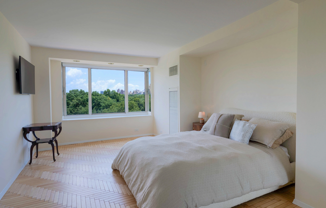 3 beds, 3.5 baths, 2,900 sqft, $20,000, Unit 8A