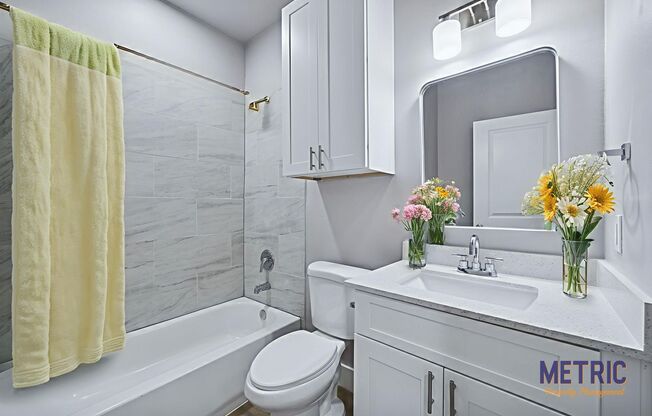 2 beds, 2 baths, 900 sqft, $1,185, Unit 131