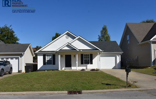 Adorable 3 bedroom home in Murfreesboro! Close to Veterans Pkwy and Barfield!