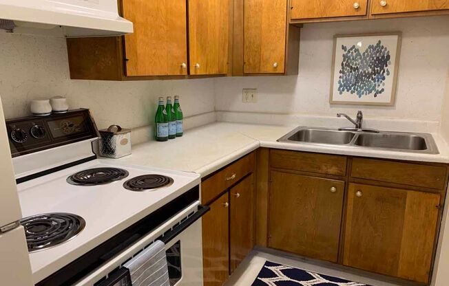 1 bed, 1 bath, 540 sqft, $715