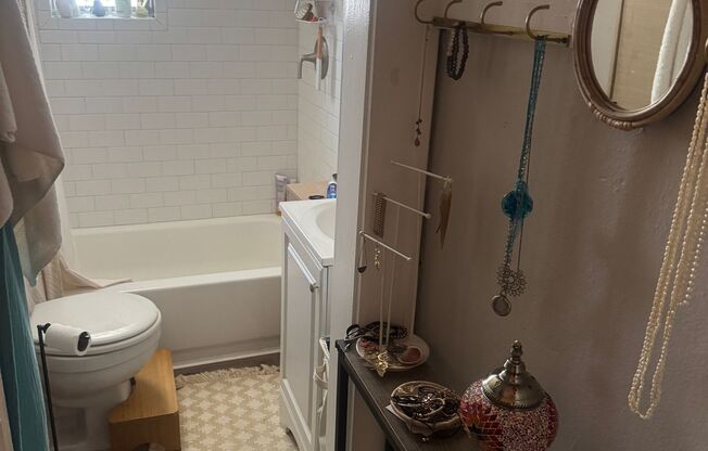 Desirable Euclid Neighborhood Apartment Building (Studio Apartments) & 2 Bedroom Single House