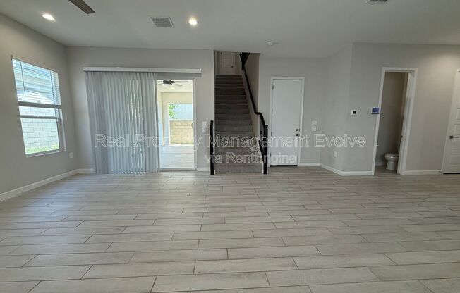 5118 E ANDERSON DR