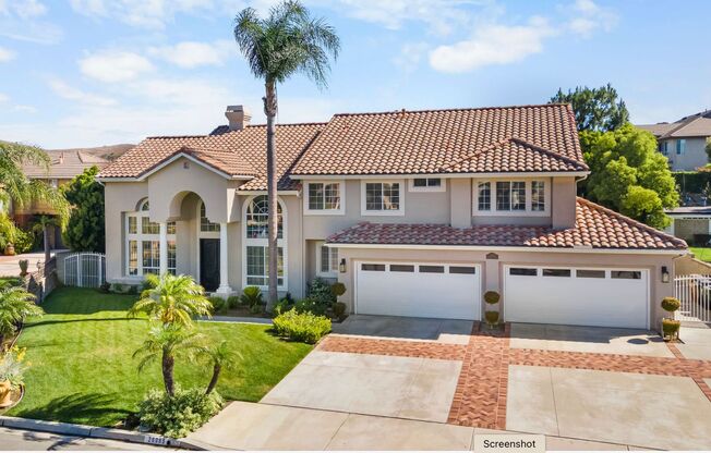 Exquisite Designer 4 Bedroom Home for Rent
