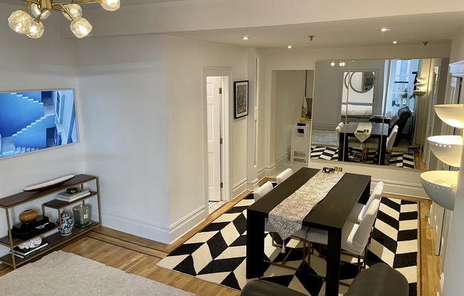 203 W 90 ST