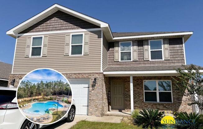 Desirable Redstone Commons 4 Bedroom home with Community Pool