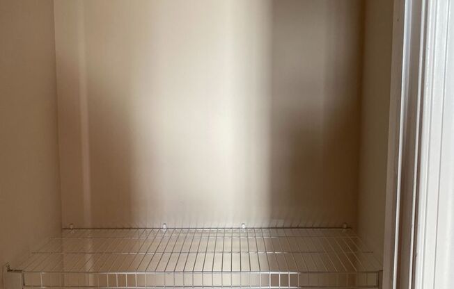 2 beds, 2 baths, 1,240 sqft, $1,700, Unit 50