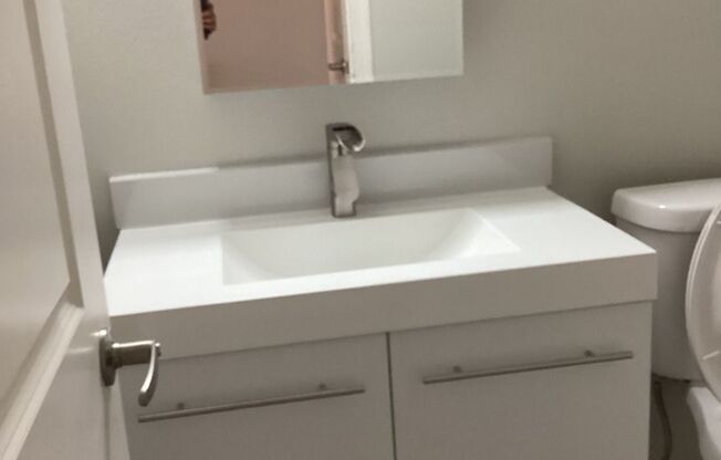2 beds, 2 baths, 881 sqft, $1,700, Unit 133