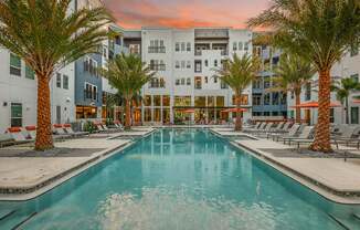 Swimming Pool at Aurora Luxury Apartments in Downtown Tampa FL