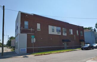 1232 Maumee Ave