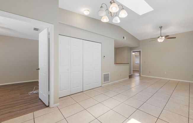 New Winter Garden Rental