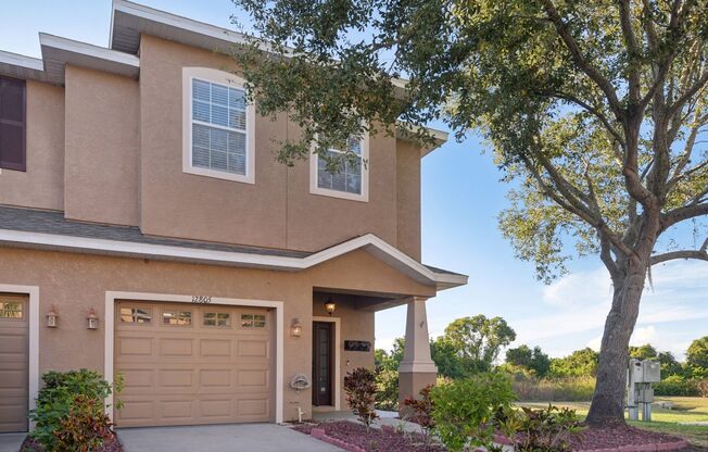 Beautiful Riverview Rental – Water, Sewer & Trash Included