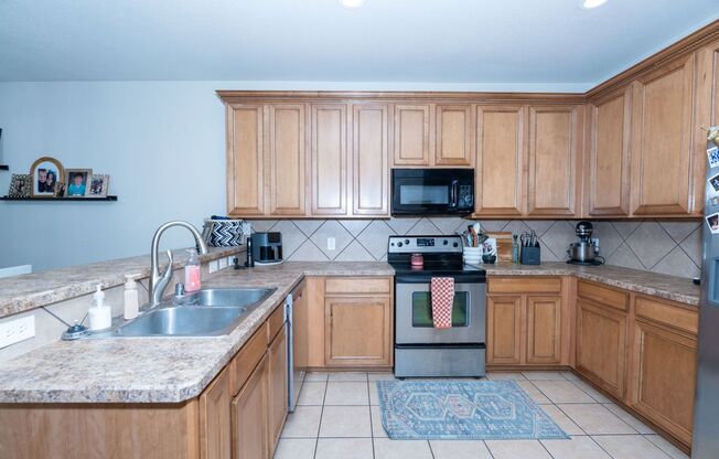 6703 FIRENZE LN
