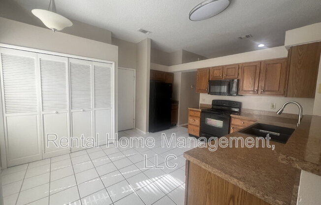 1222 LK PIEDMONT CIR