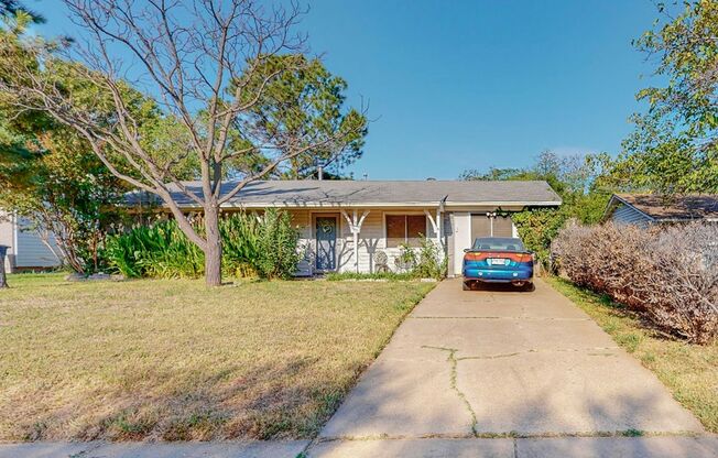 Available June | 3 Bedroom for Lease in Euless