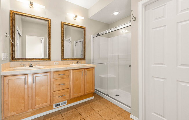 2 beds, 3 baths, 1,484 sqft, $2,495