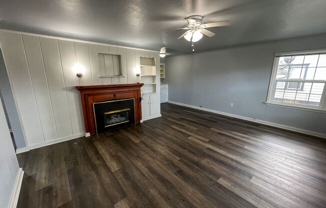 Cozy Single Level Home With Single Car Garage ~ 396 23rd St