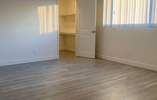 1 bed, 1 bath, 900 sqft, $2,025, Unit 381-35