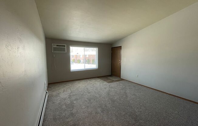 2711 Humboldt Rd