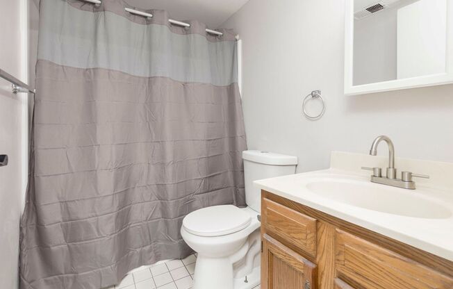 2 beds, 2 baths, 900 sqft, $1,050, Unit 308