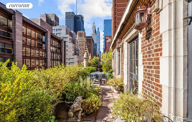 1 bed, 1 bath, $7,500, Unit PH2