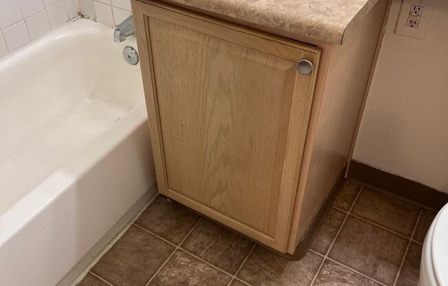 Spacious Three Bedroom Townhome in Westminster