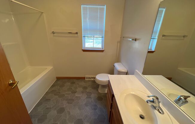 4201-4231 Owl Creek Dr.