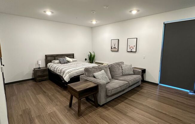 Studio, 1 bath, 640 sqft, $1,150, Unit 124- ADA