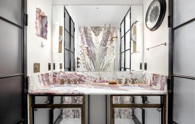 1 bed, 1 bath, 577 sqft, $5,500, Unit 10104