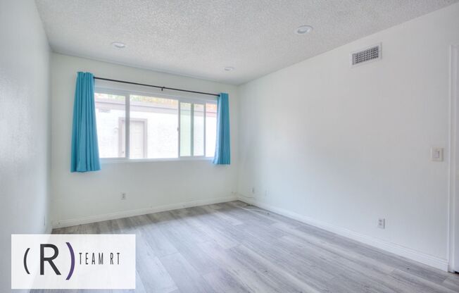 2 beds, 1 bath, $2,700