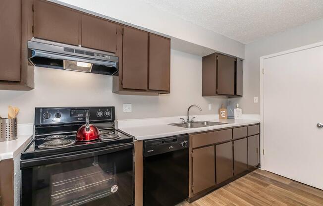 1 bed, 1 bath, 650 sqft, $1,249