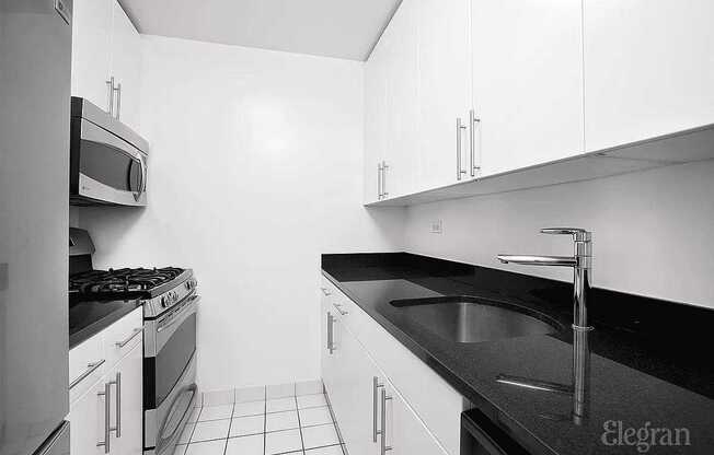 2 beds, 2 baths, 1,134 sqft, $5,995, Unit 14-K