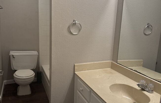 3 beds, 2 baths, $1,835