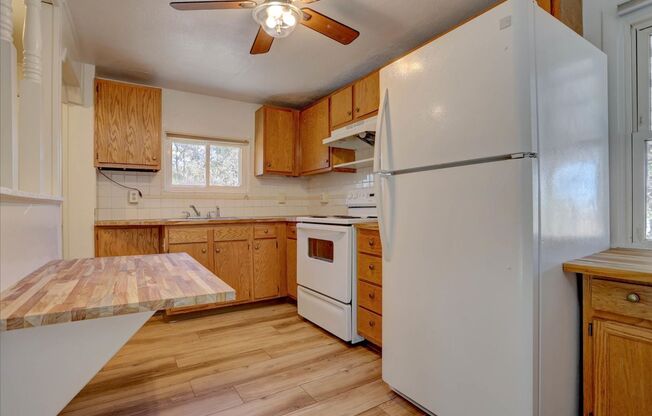 2 beds, 1 bath, $1,800