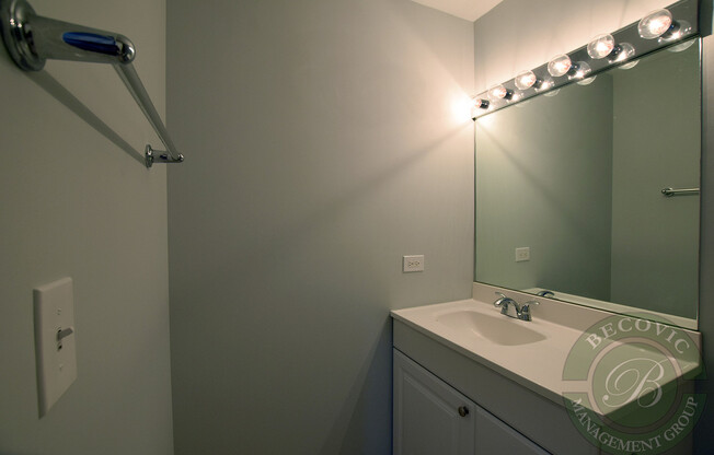 1 bed, 1 bath, 655 sqft, $2,000, Unit 405