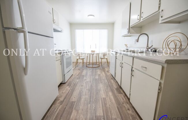 2 beds, 1 bath, 810 sqft, $1,199, Unit 84