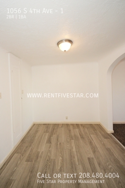 1056 S 4 AVE