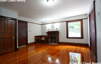 266 CHESTNUT HL AVE