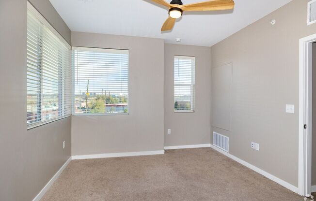 1 bed, 1 bath, 642 sqft, $1,576, Unit 2308