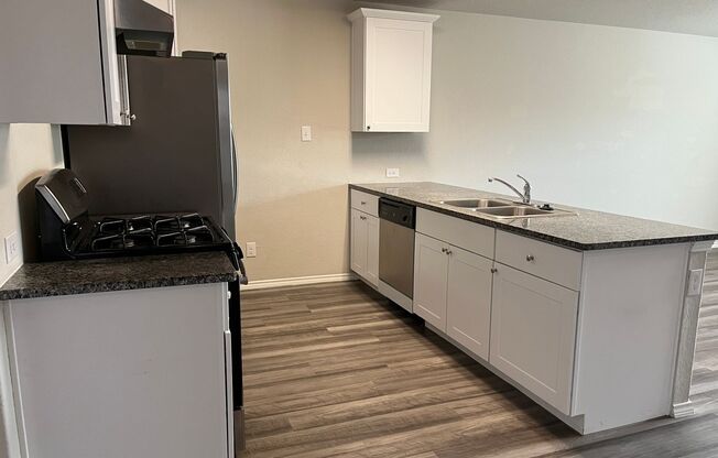 Cozy and conveniently located home ready for immediate move-in