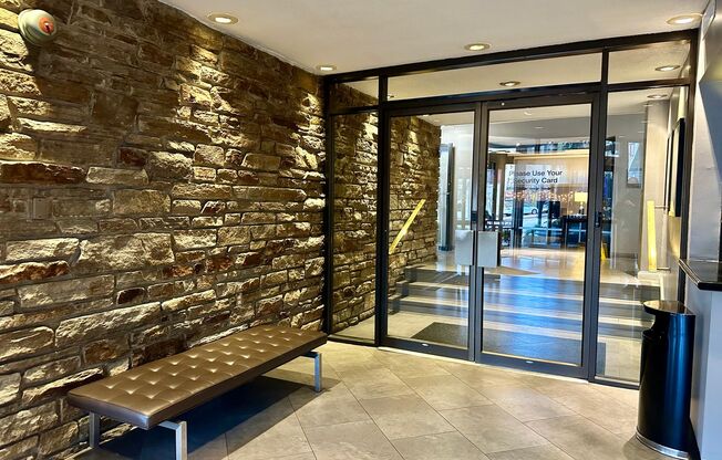 Charming 1 Bedroom/1 Bathroom Condo in Charles Village, Baltimore, MD!