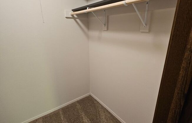 2 beds, 2 baths, 960 sqft, $1,025, Unit 21 - 107